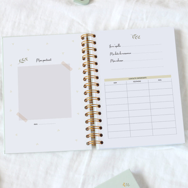 Carnet de suivi de bébé (6 mois) - Vanille Coton