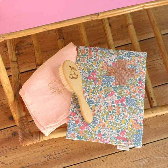 Brosse à cheveux bébé Cerise - Vanille Coton